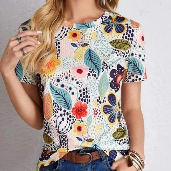 New floral print short sleeve top - Picture 5 of 5